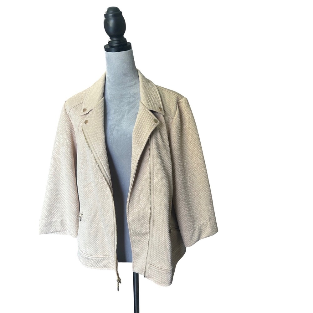 Chicos Cream Paisley Jacquard Moto Jacket Beige Textured Asymmetric Zip Size 3